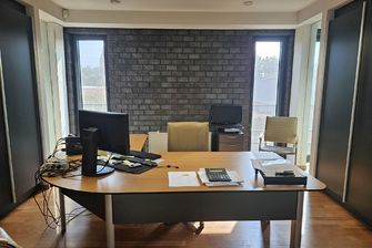 Industrieel gebouw te koop in Genk