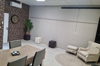 Industrieel gebouw te koop in Genk