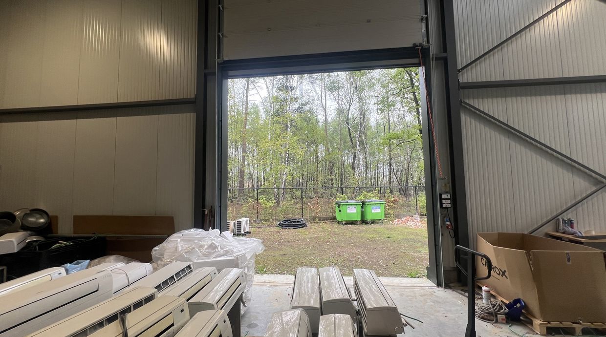 Industrieel gebouw te koop in Genk