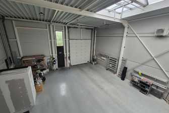 Industrieel gebouw te koop in Genk