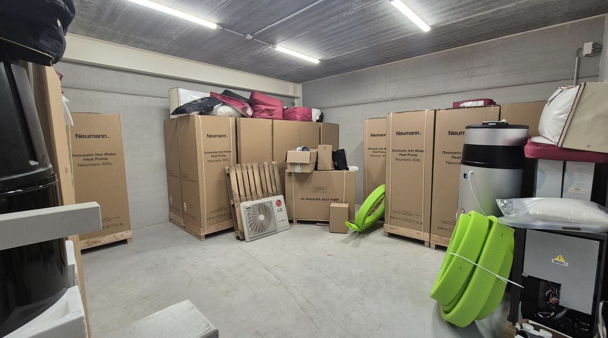 Industrieel gebouw te koop in Genk