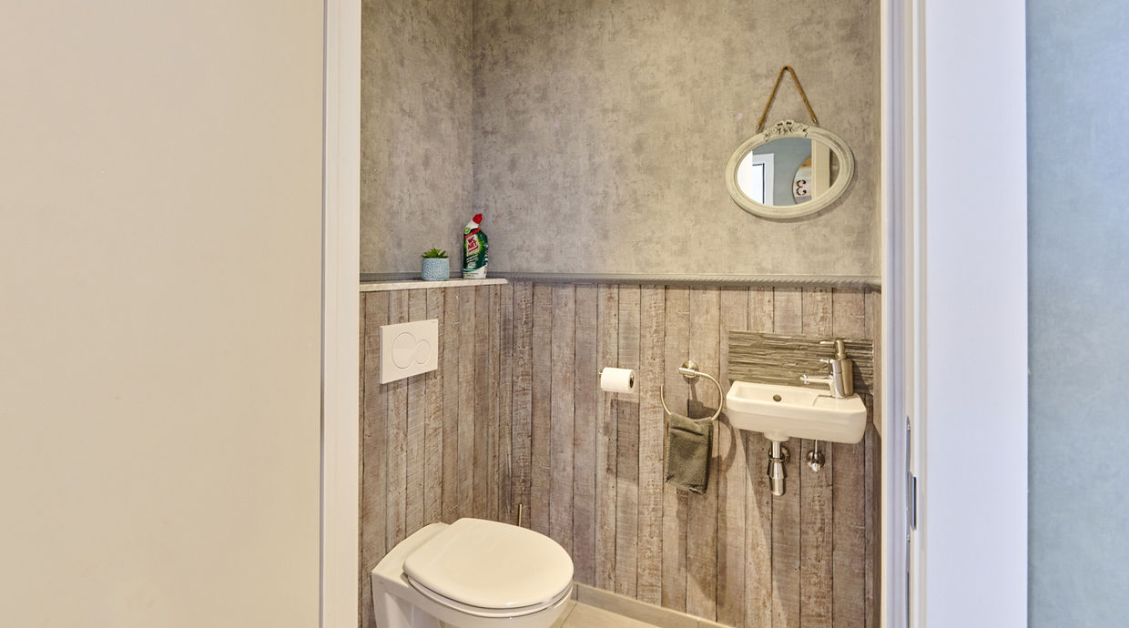 Industrieel gebouw te koop in Genk