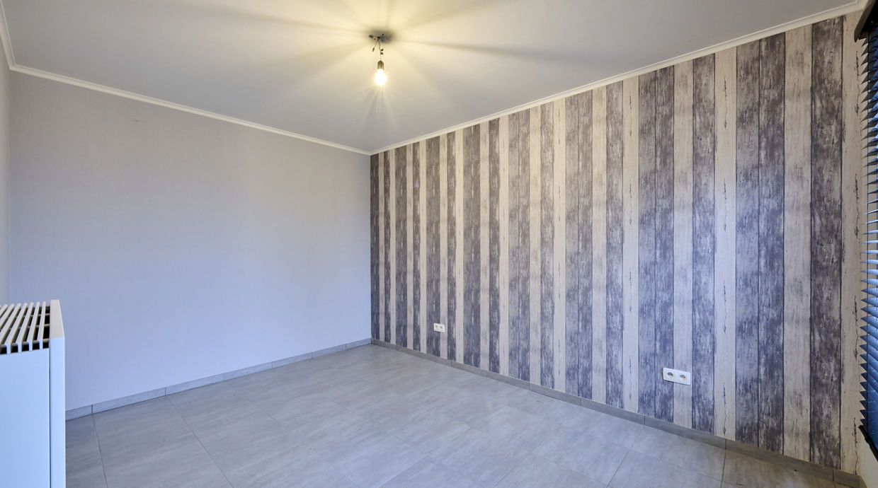 Industrieel gebouw te koop in Genk