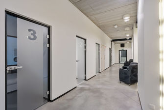 Industrieel gebouw te koop in Genk