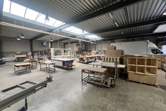 Industrieel gebouw te koop in Genk