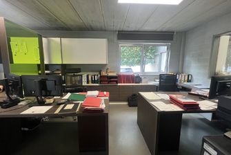 Industrieel gebouw te koop in Genk