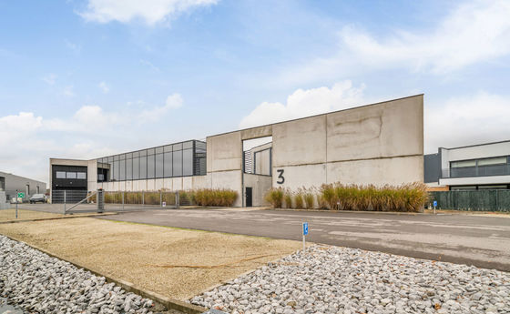 Industrieel gebouw te koop in Genk