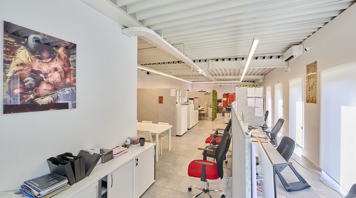 Industrieel gebouw te koop in Genk