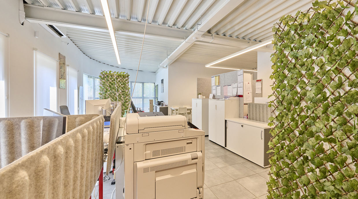 Industrieel gebouw te koop in Genk