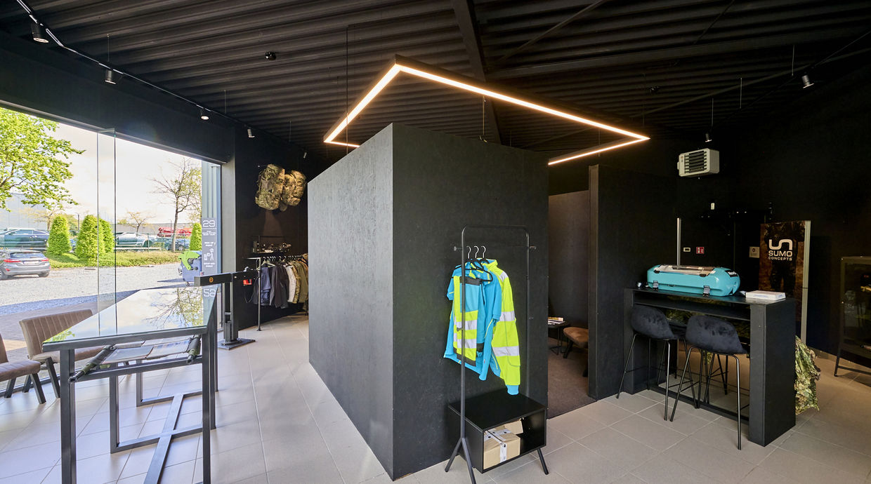 Industrieel gebouw te koop in Genk