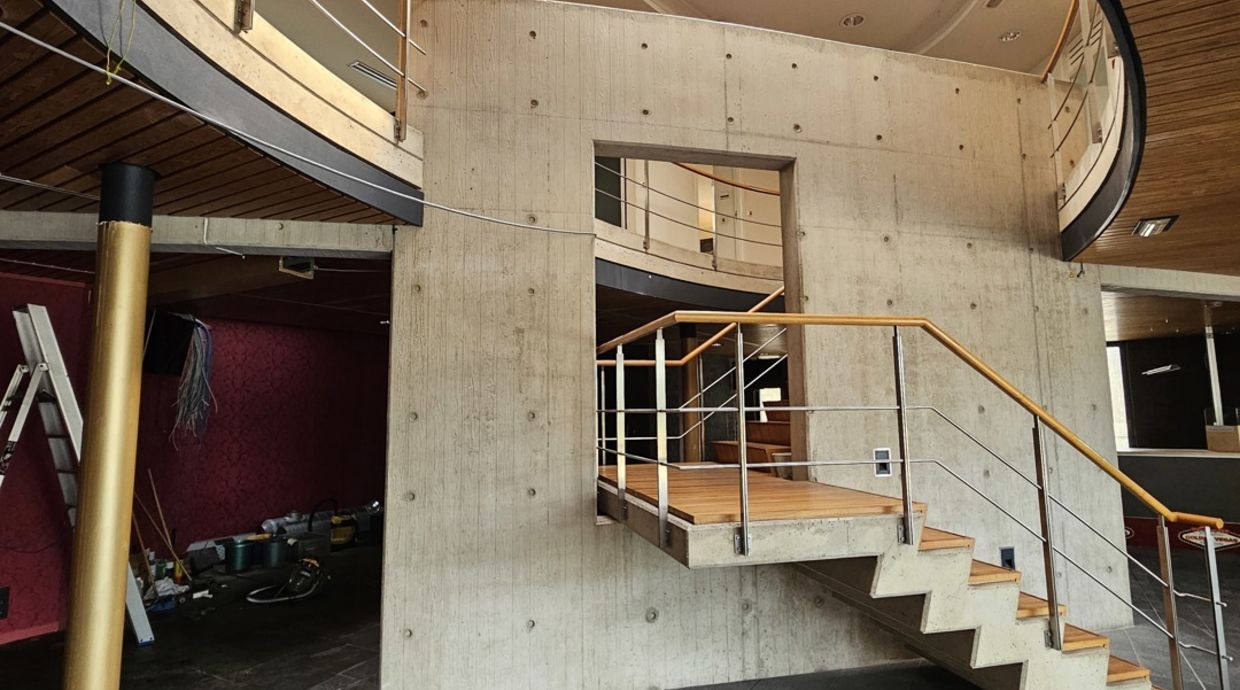 Industrieel gebouw te koop in Genk