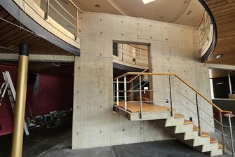 Industrieel gebouw te koop in Genk