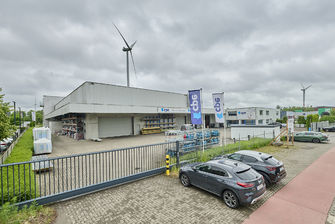 Industrieel gebouw te koop in Genk