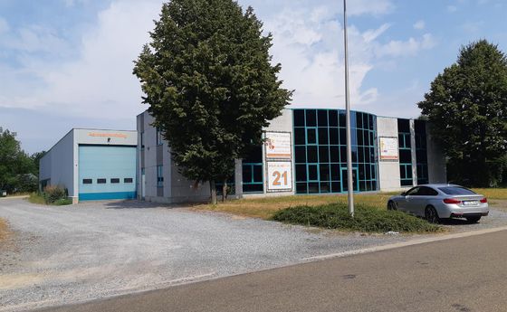 Industrieel gebouw te koop in Heusden-Zolder