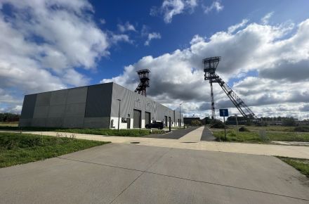 Industrieel gebouw te koop in Houthalen-Helchteren