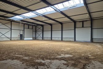 Industrieel gebouw te koop in Maaseik