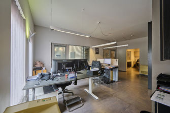 Industrieel gebouw te koop in Opglabbeek