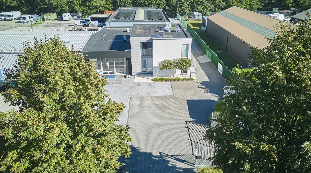 Industrieel gebouw te koop in Zonhoven