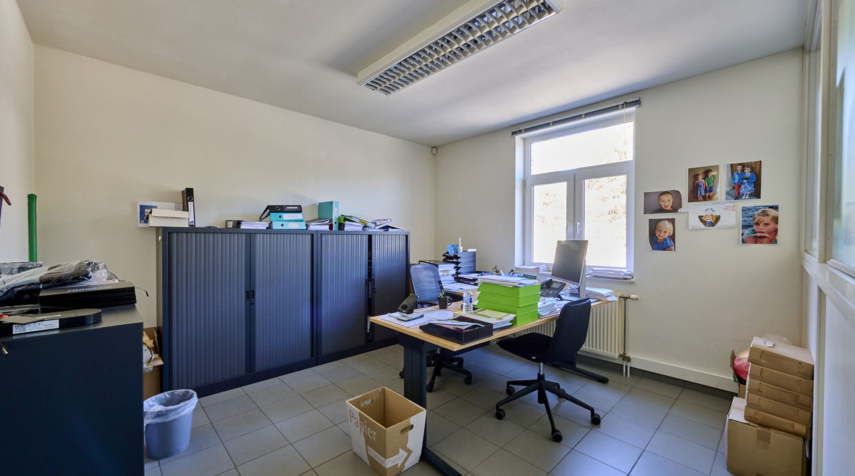 Industrieel gebouw te koop in Zonhoven