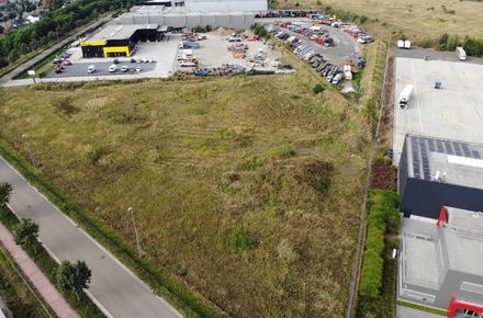 Industrieel terrein te koop in Genk