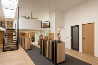 Kantoorgebouw te huur in Genk