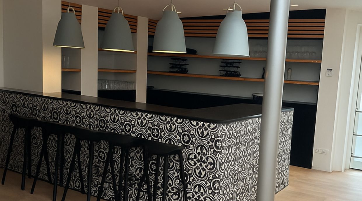 Kantoorgebouw te huur in Genk