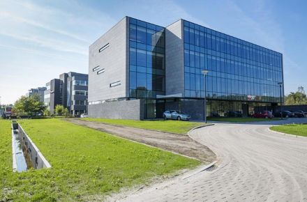 Kantoorgebouw te huur in Hasselt