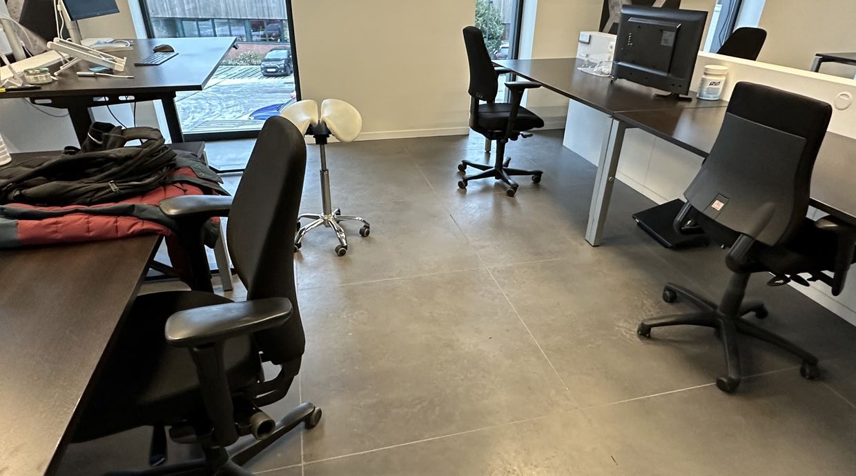 Kantoorgebouw te huur in Hasselt