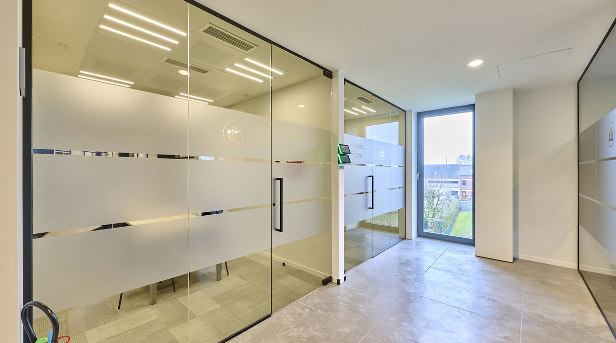 Kantoorgebouw te huur in Hasselt