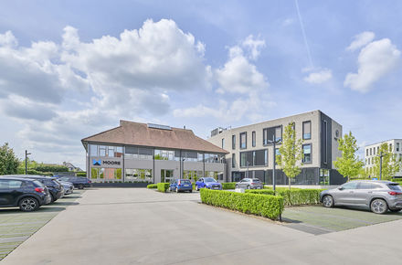 Kantoorgebouw te huur in Hasselt