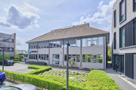 Kantoorgebouw te huur in Hasselt