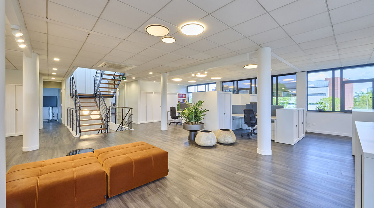 Kantoorgebouw te huur in Hasselt