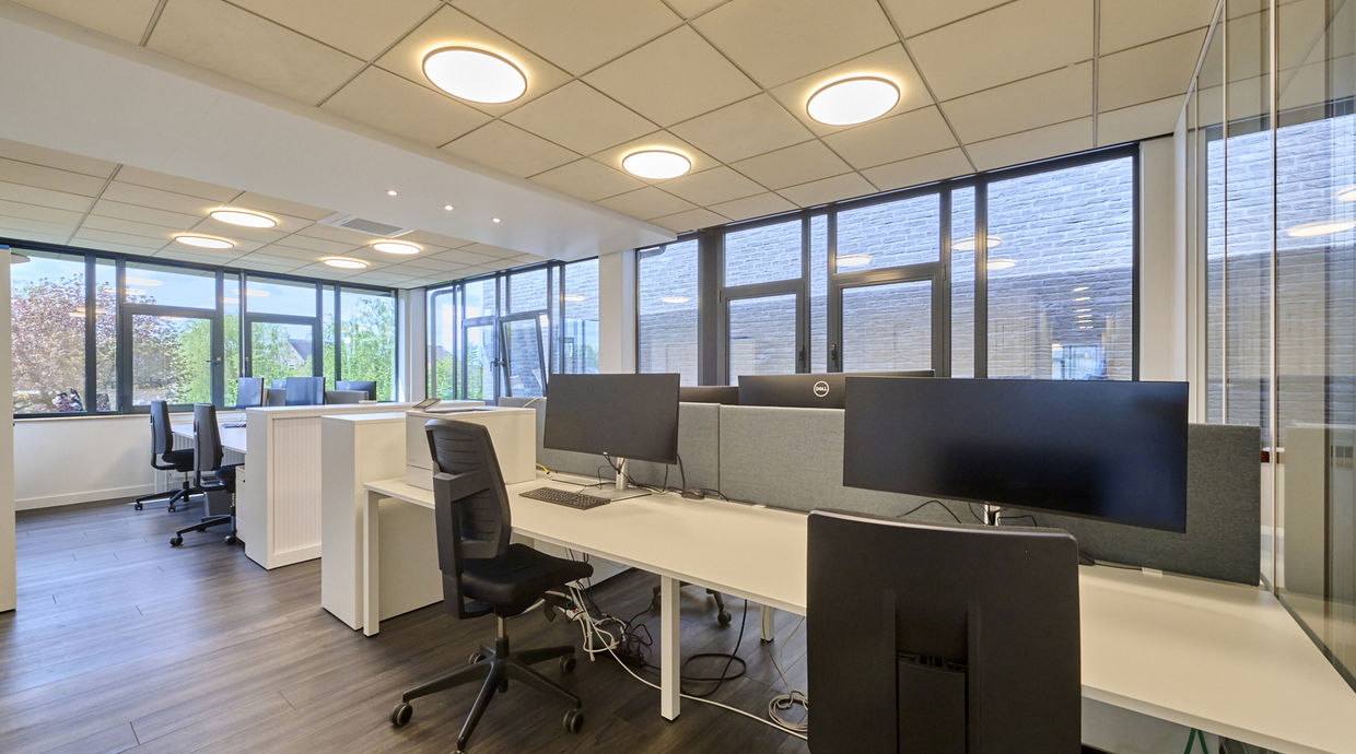 Kantoorgebouw te huur in Hasselt