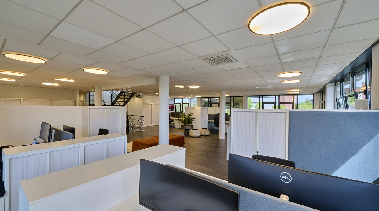 Kantoorgebouw te huur in Hasselt