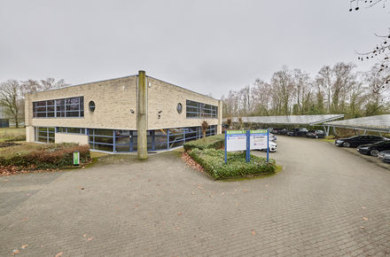 Kantoorgebouw te huur in Houthalen-Helchteren