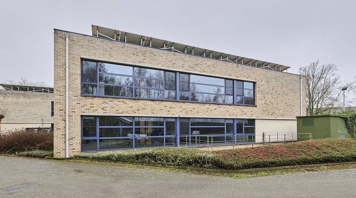 Kantoorgebouw te huur in Houthalen-Helchteren