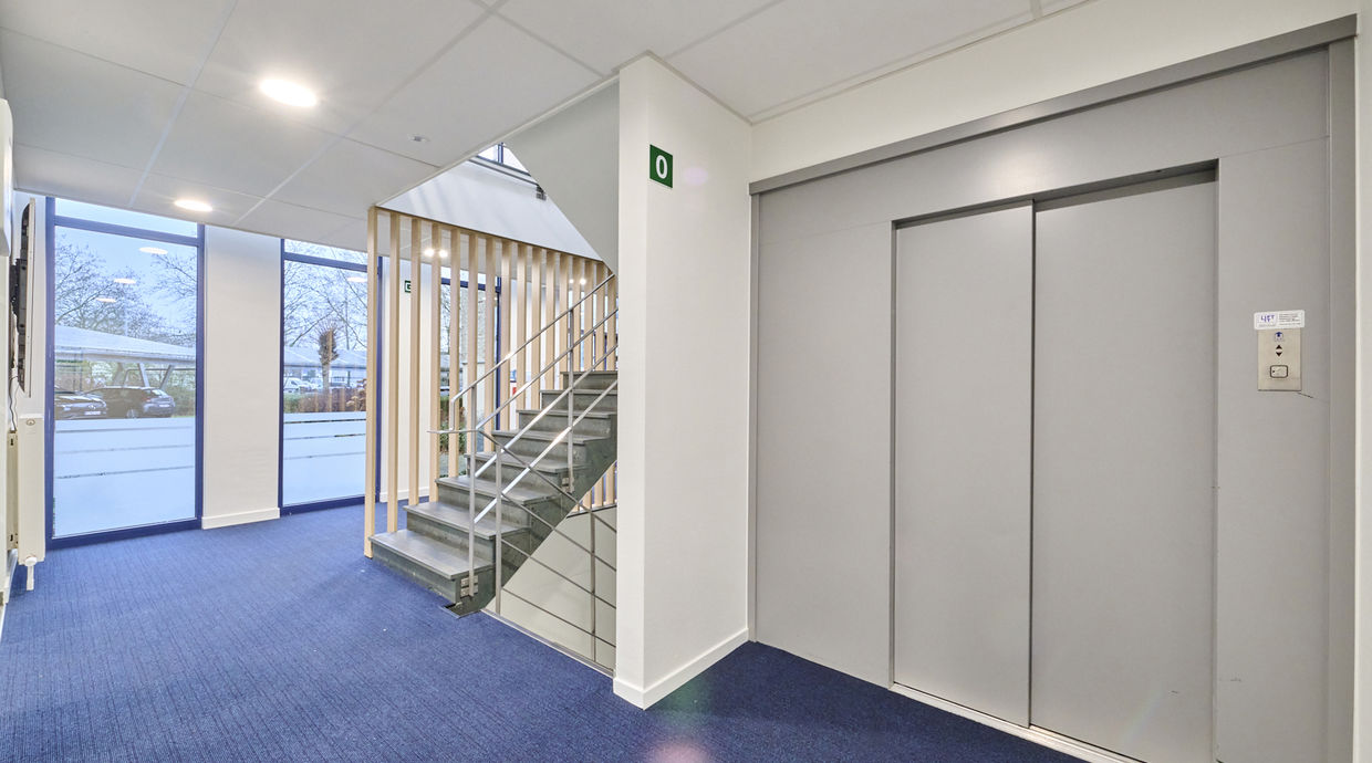 Kantoorgebouw te huur in Houthalen-Helchteren