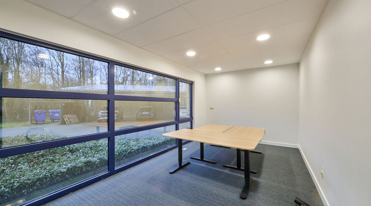 Kantoorgebouw te huur in Houthalen-Helchteren