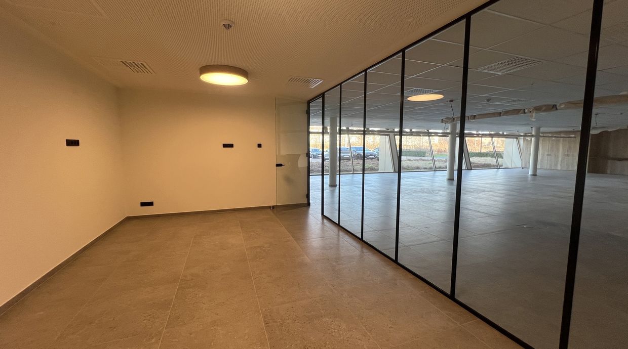 Kantoorgebouw te huur in Westerlo
