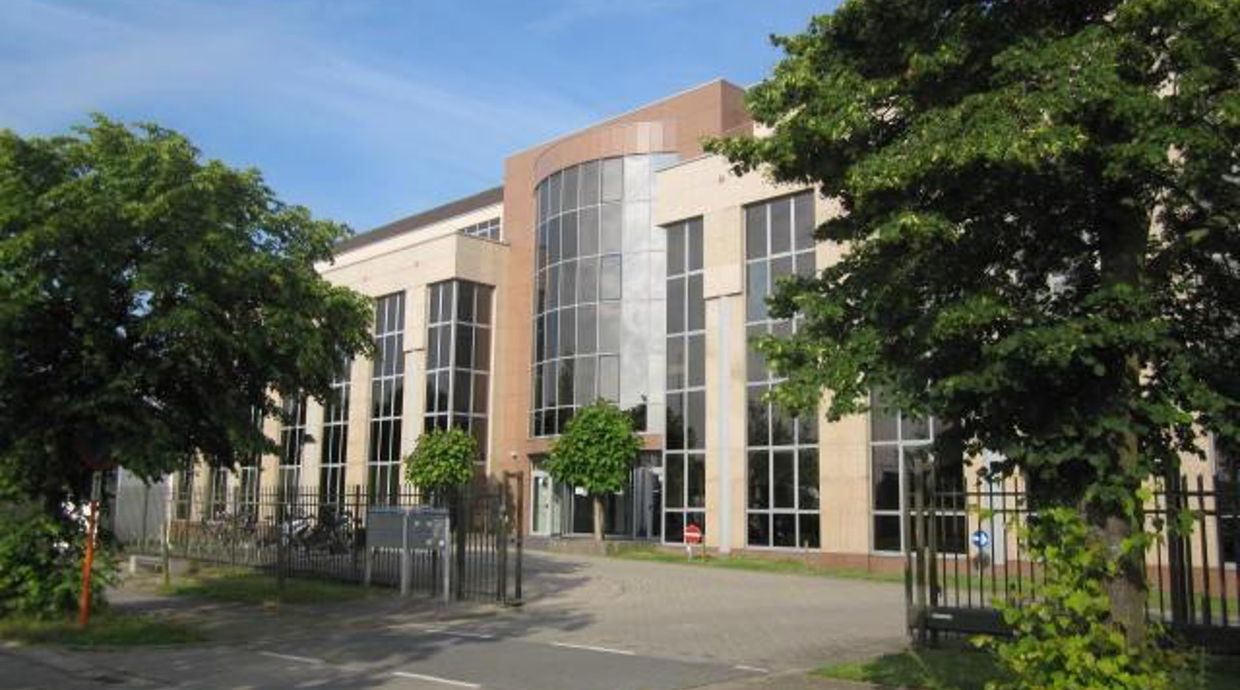 Kantoorgebouw te koop in Hasselt