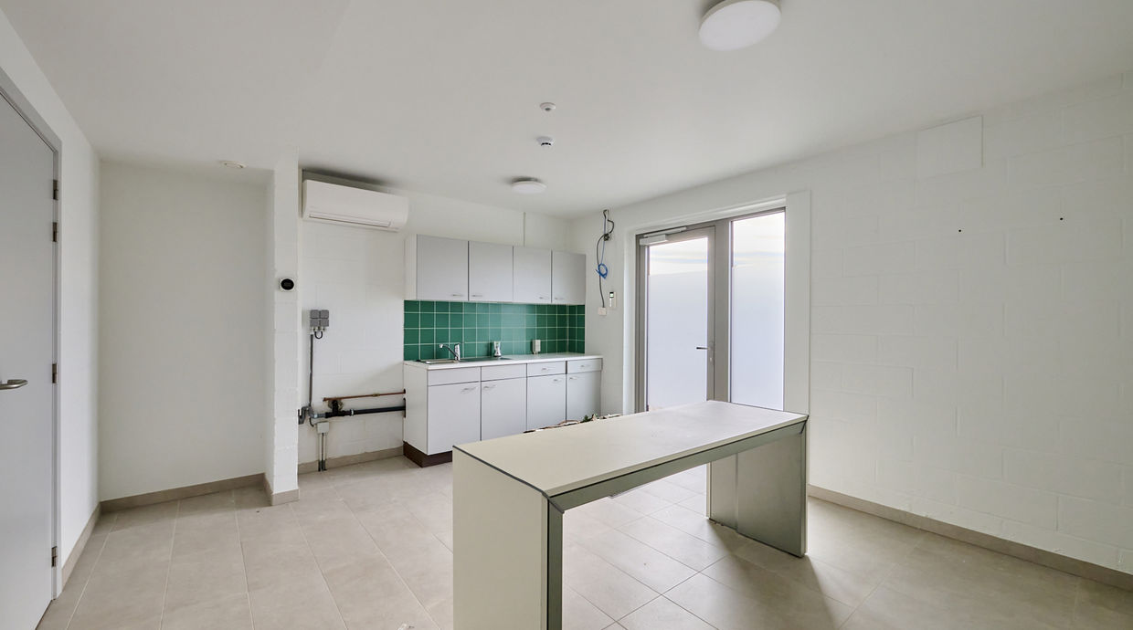 Kantoorgebouw te koop in Hasselt