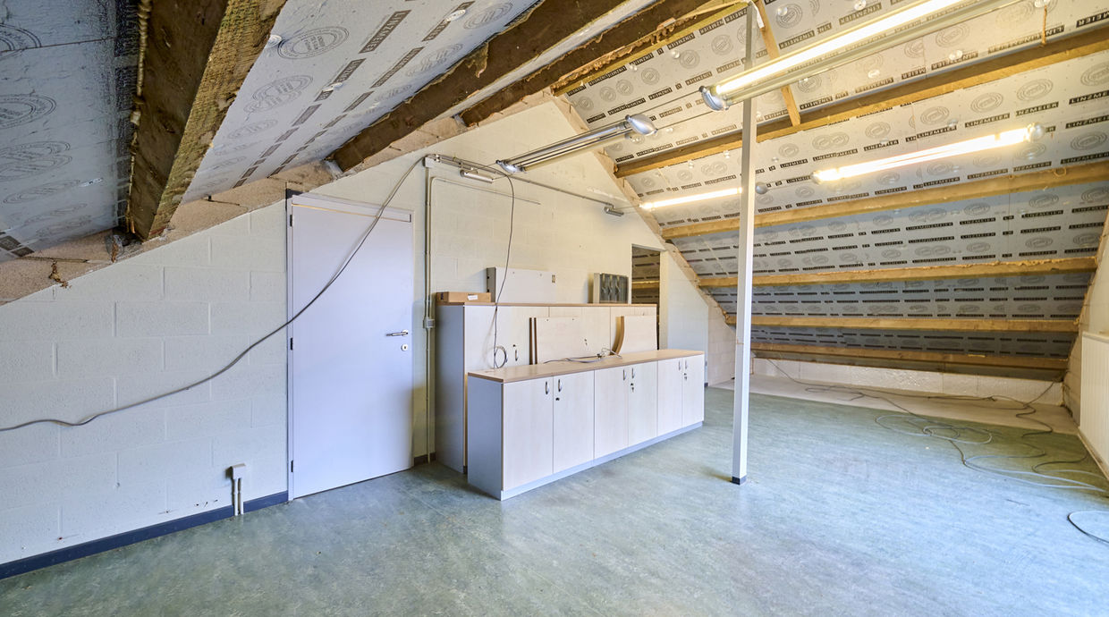 Kantoorgebouw te koop in Hasselt