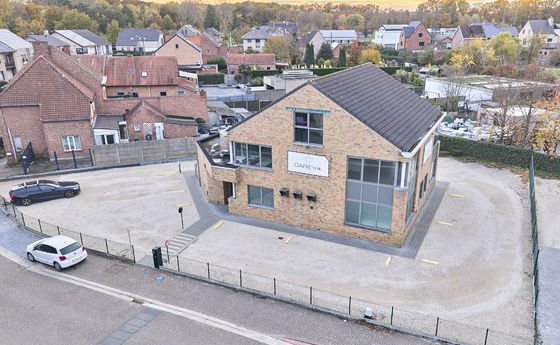 Kantoorgebouw te koop in Hasselt
