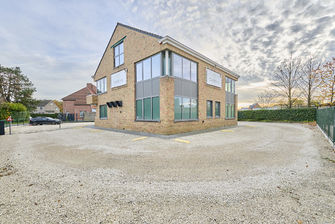 Kantoorgebouw te koop in Hasselt