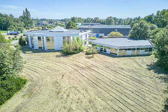 Kantoorgebouw te koop in Zonhoven