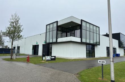 Kantoren & magazijn te huur in Diepenbeek