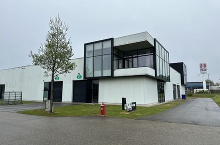 Kantoren & magazijn te huur in Diepenbeek