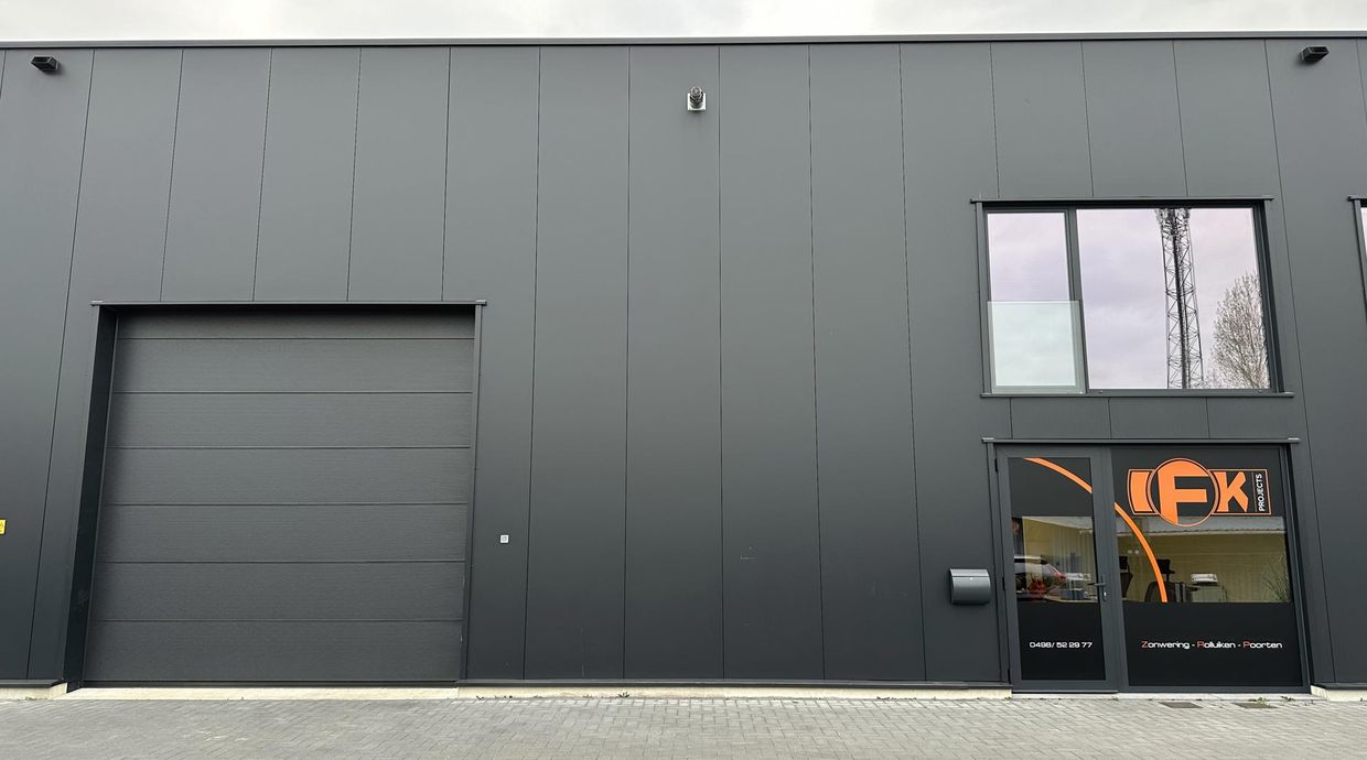 Kantoren & magazijn te koop in Alken