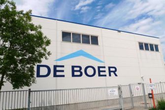 Kantoren & magazijn te koop in Bree