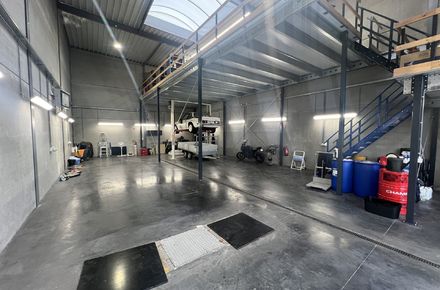 Kmo-unit te koop in Diepenbeek